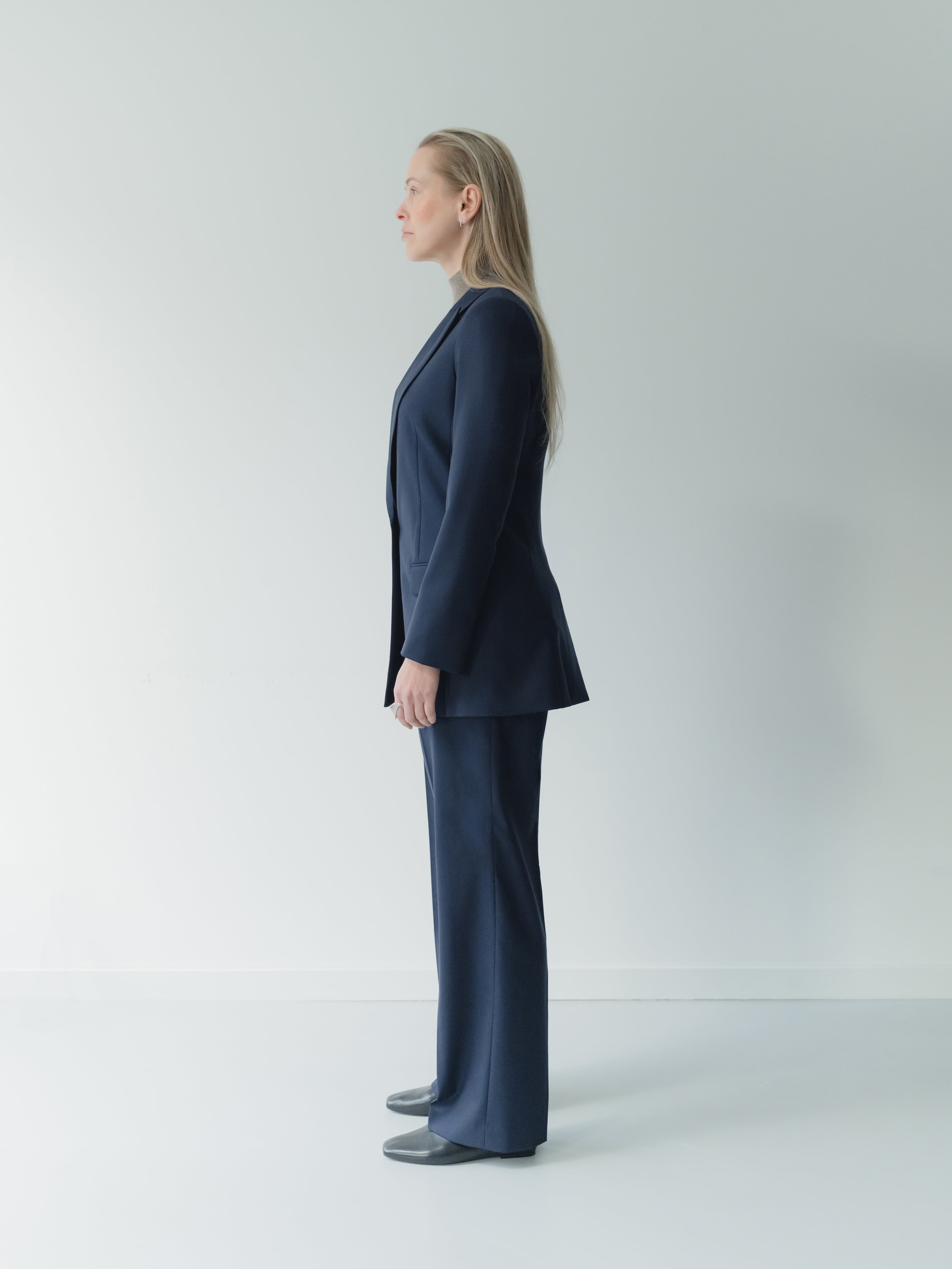 Simone / Mara contemporary Stretch Serge suit