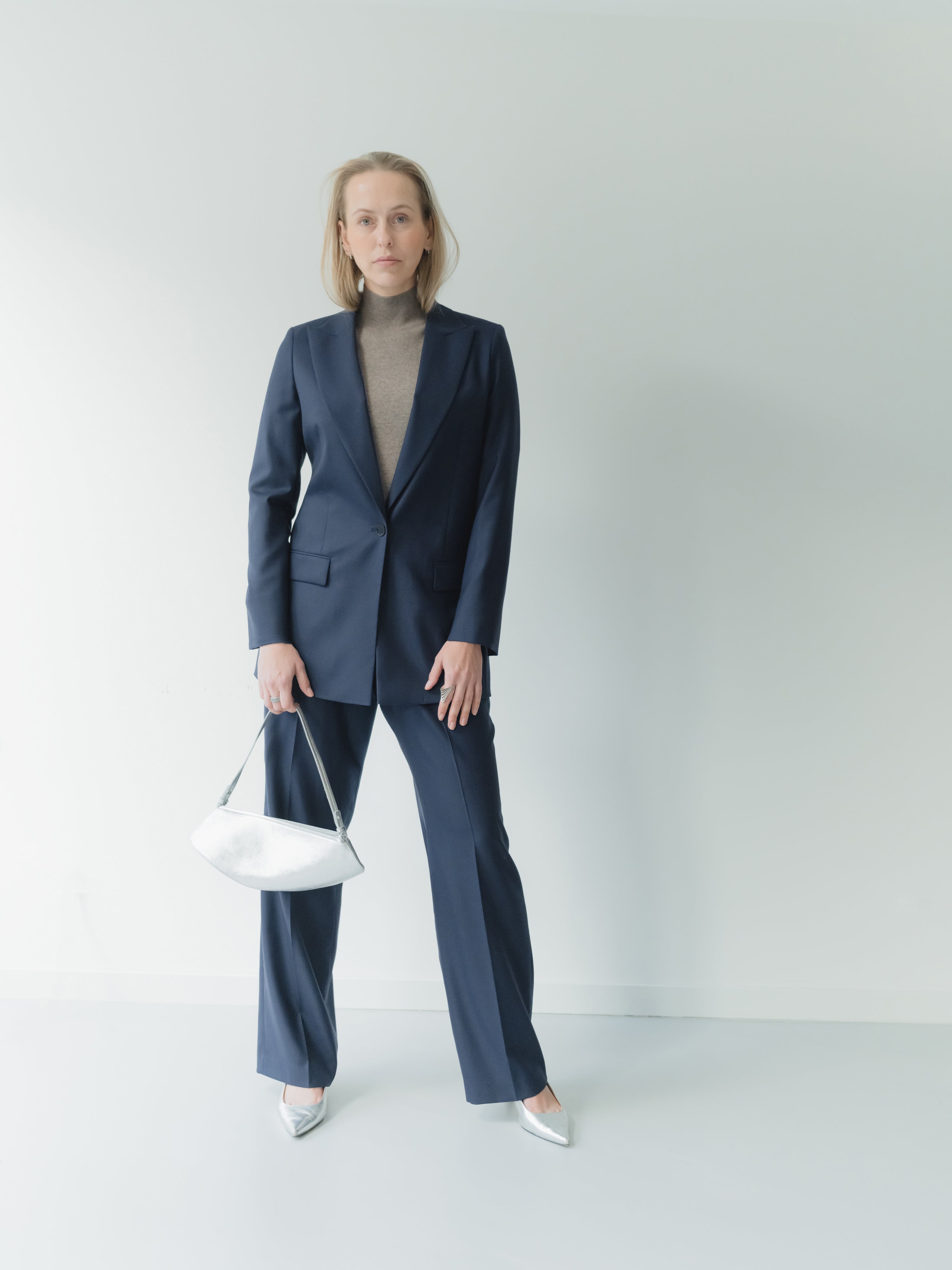 Simone / Mara contemporary Stretch Serge suit