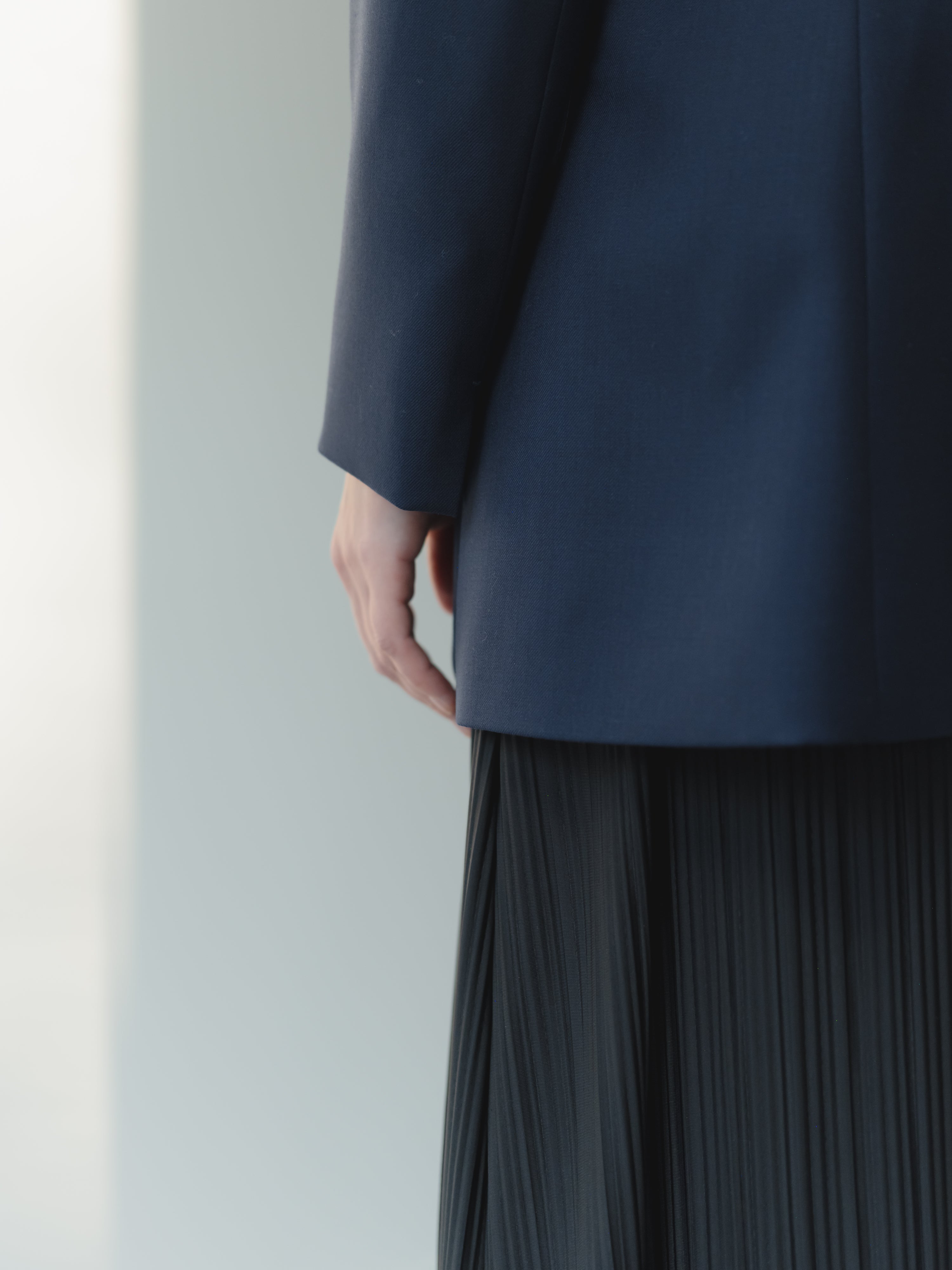 Simone Contemporary Blazer in Stretch Serge