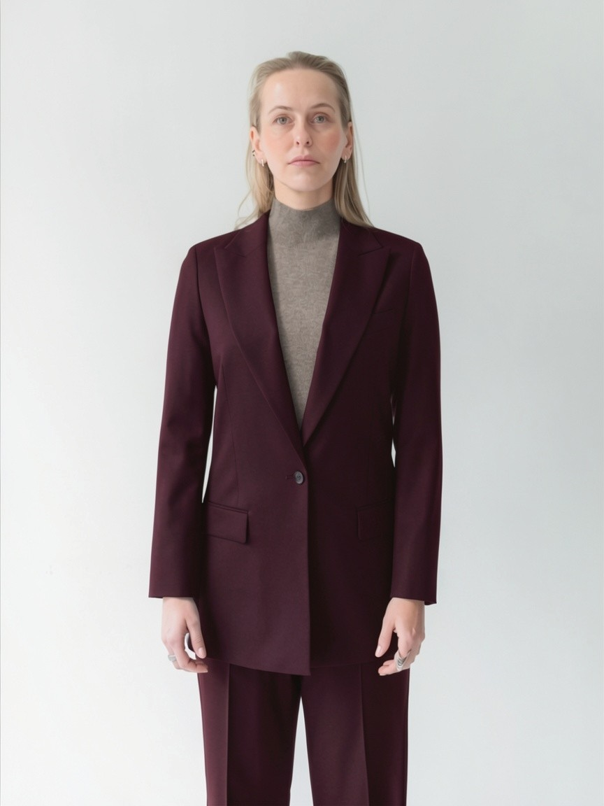 Simone / Mara contemporary Stretch Serge suit